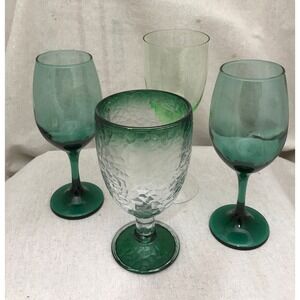 Vintage Wine Glasses, Set of Four Mismatched Stemware Glasses, Goblets, Green‎